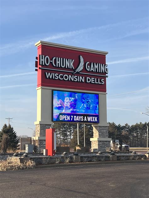 ho chunk gaming casino review,HO